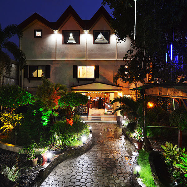 Palm Tree Resort Main Entrance