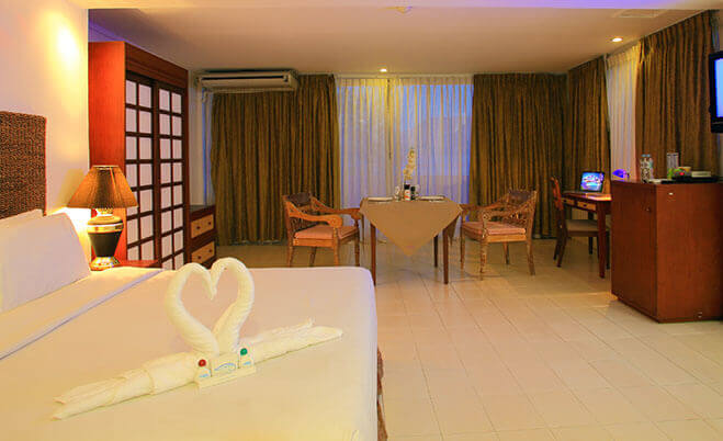 Executive Balcony Room
